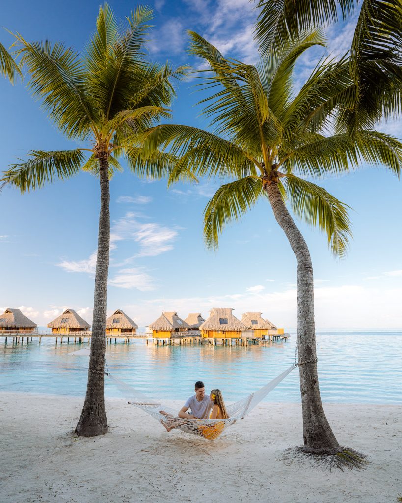 How To Take Stunning Travel Photos as a Couple - Renee Roaming - Bora Bora Tahiti