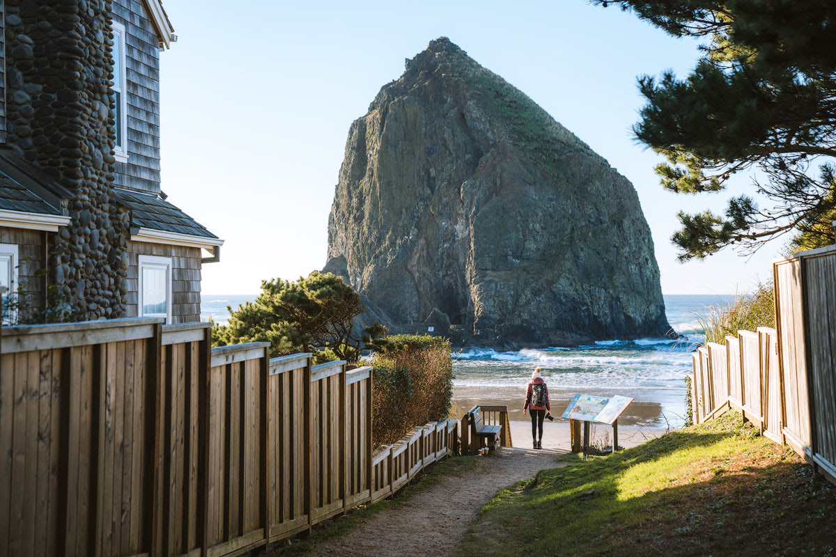 Scenic Oregon 7 Day Road Trip Exploring the Mountains and Coast- Cannon Beach Haystack Rock