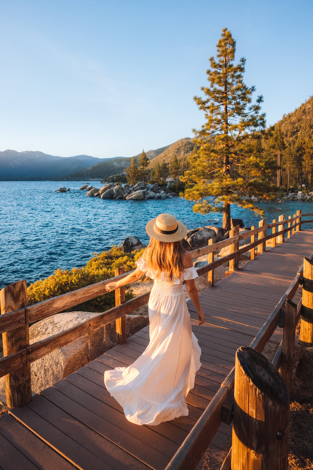 9 Spring Travel Destinations to Inspire Your Next Trip - Lake Tahoe Nevada Sunset