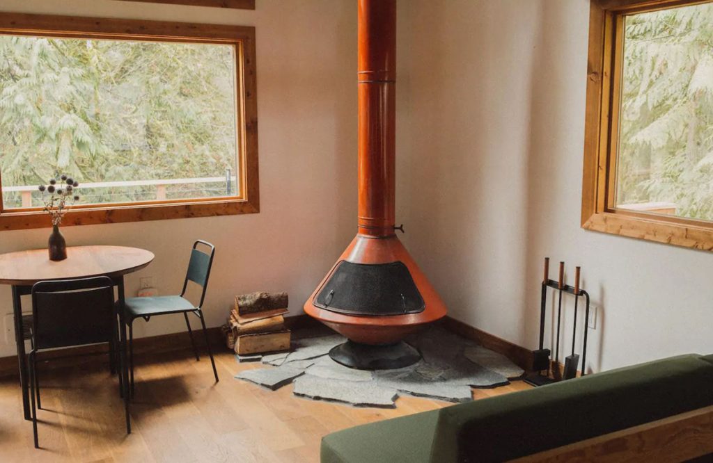 Cozy Cabins to Rent in Washington State - Canyon Creek Cabin Fireplace - Renee Roaming