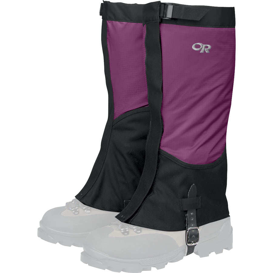 Best Gaiters for winter hiking - Winter Hiking and Camping