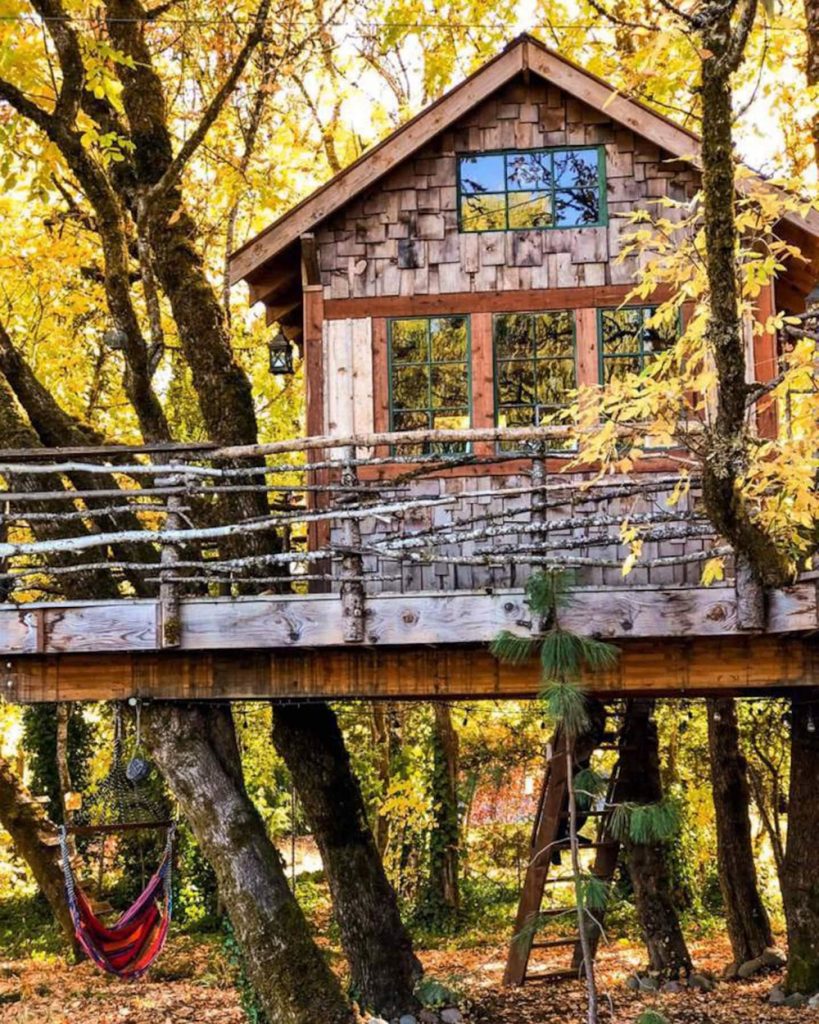 20 Magical Oregon Treehouses You Can Rent - The Treehouse Retreat Oregon