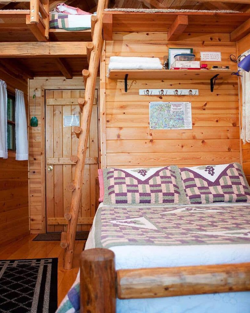20 Treehouses You Can Rent In Oregon - Cozy Cottage Oregon Treehouse