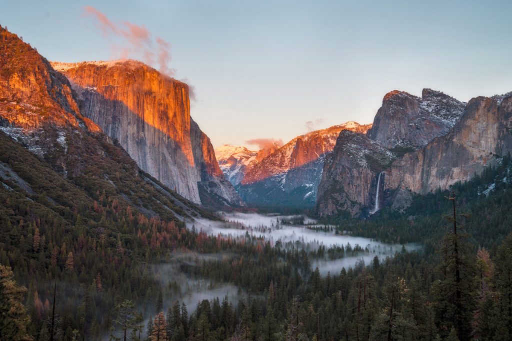 Best National Parks to Visit in Spring - Yosemite National Park Spring Guide - Tunnel View