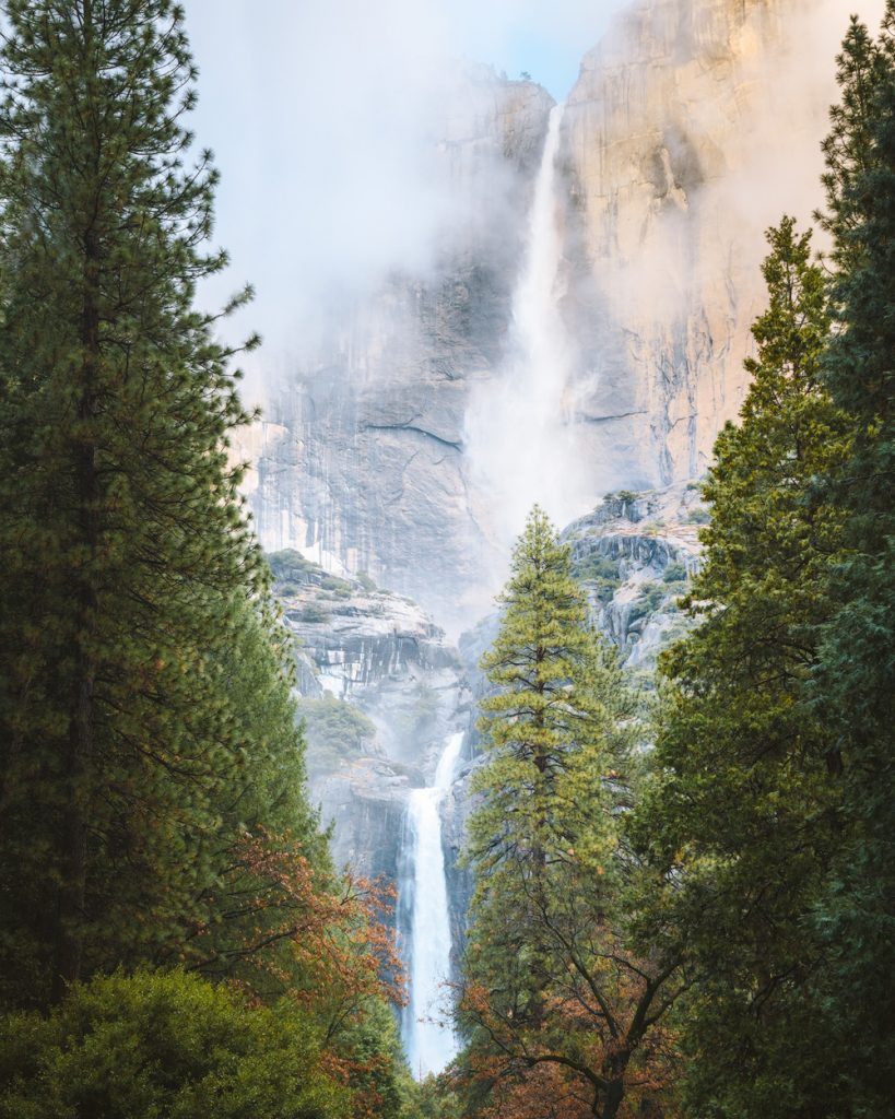 Best National Parks to Visit in Spring - Yosemite National Park Spring Travel Guide