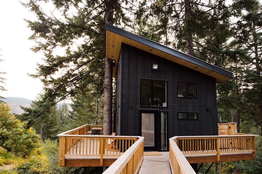 Best Pacific Northwest Treehouse Rentals - Klickitat Treehouse