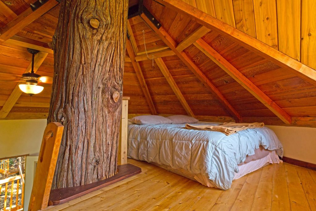 Treehouse You Can Rent In Oregon - The TokinTree Oregon Treehouse