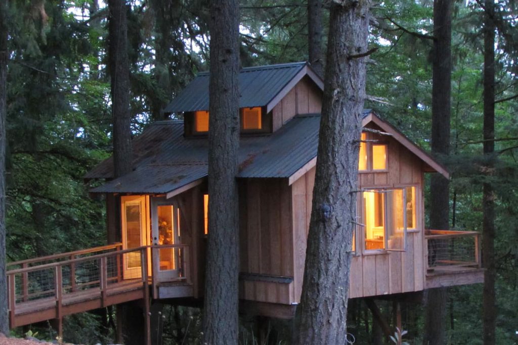 Treehouses To Rent In Oregon - Deer Haven Oregon Treehouse