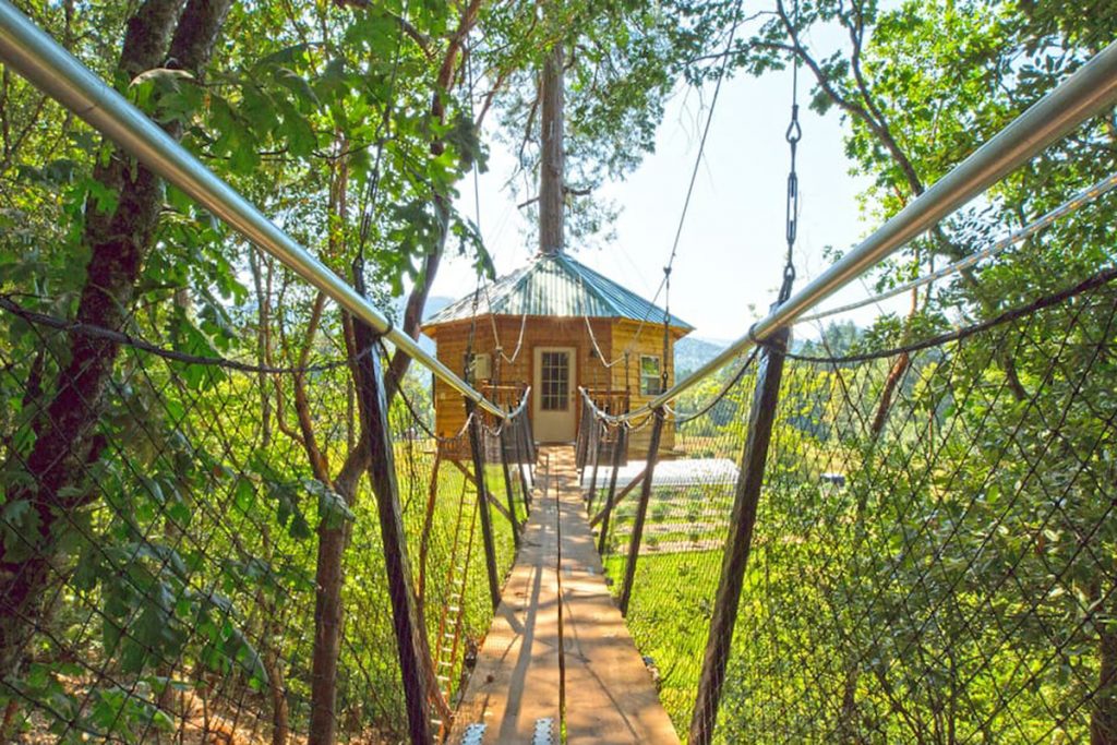 Treehouses You Can Rent In Oregon - The TokinTree Oregon Treehouse