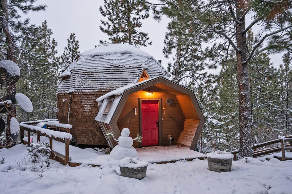 Unique Oregon Cabin To Rent - Dome Sweet Dome Cabin
