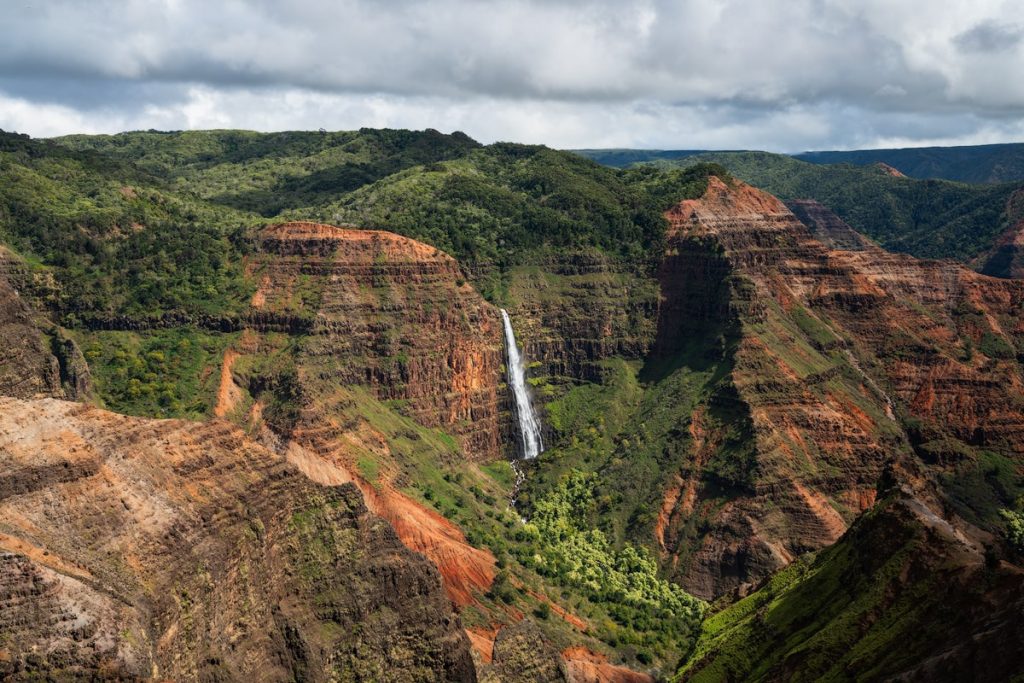 Kauai Hawaii Travel Guide - Best Things To Do in Waimea Canyon