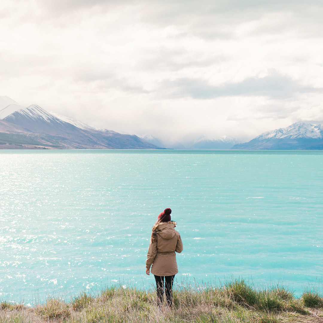 12 MUST SEE PLACES ON THE SOUTH ISLAND OF NEW ZEALAND - LAKE PUKAKI