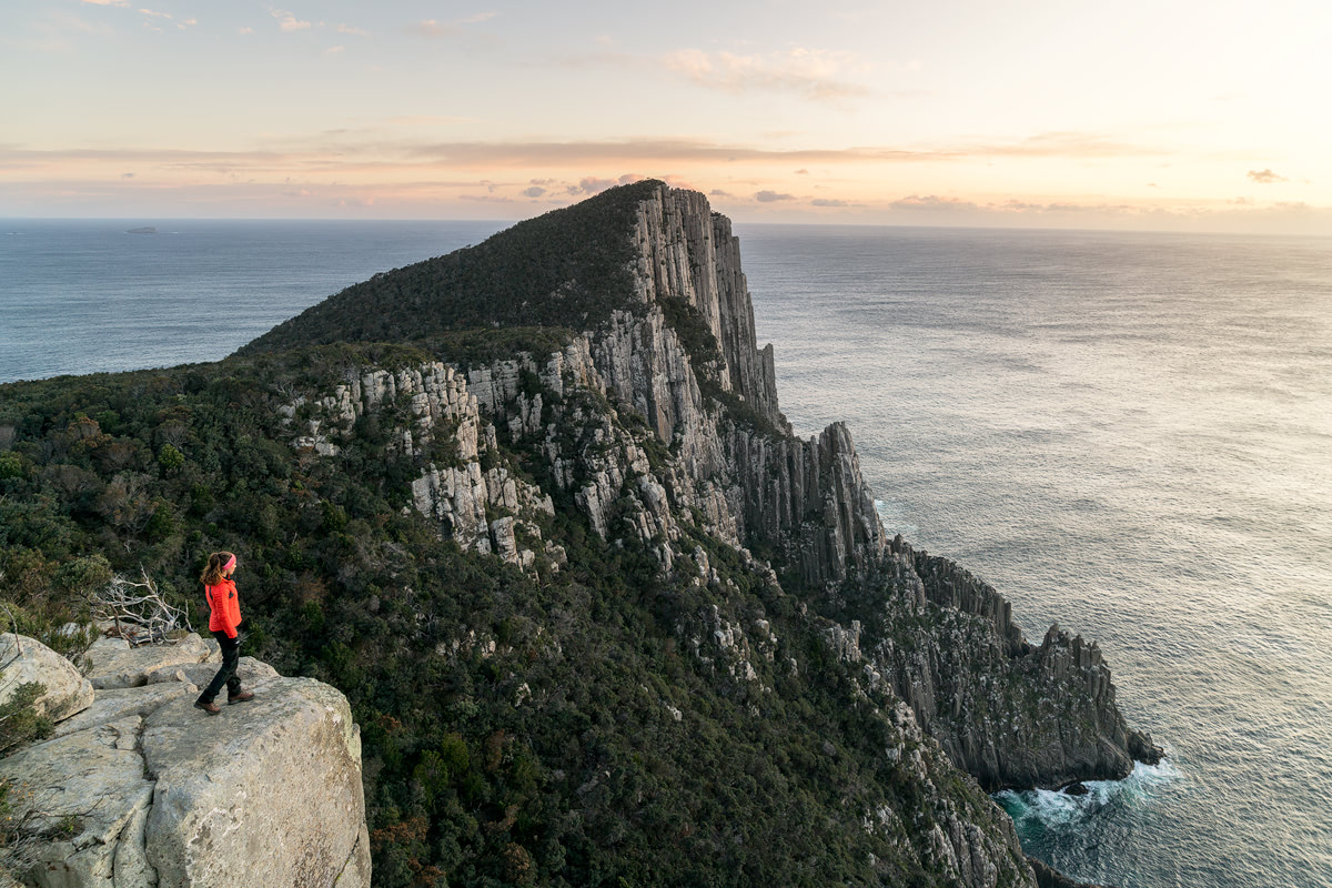 WALKING THE THREE CAPES TRACK IN TASMANIA