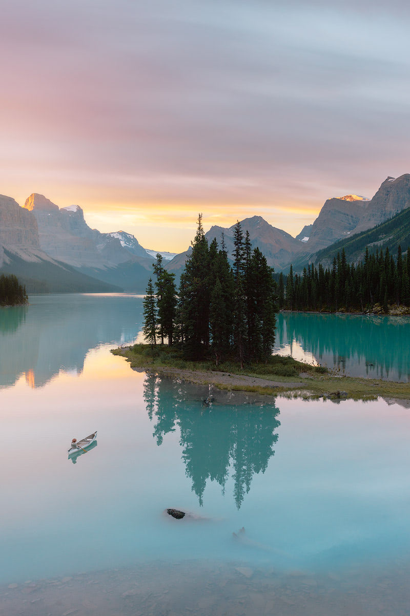 Top-6-Must-See-Canadian-Rockies-Lakes-Maligne-Lake-Renee-Roaming