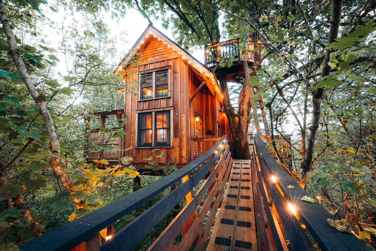 Best Pacific Northwest Treehouse Rentals Pete Nelson Original Tree House Bridge 