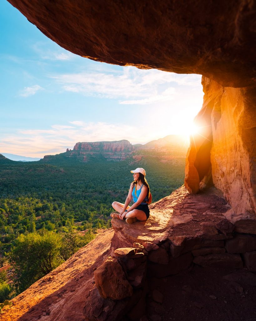 8 Incredible Sedona Hikes To Add To Your Bucket List - Alter Cave - Sedona Cave Hike